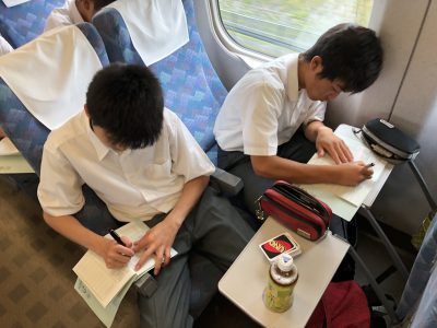 修学旅行帰りの新幹線まじめ編