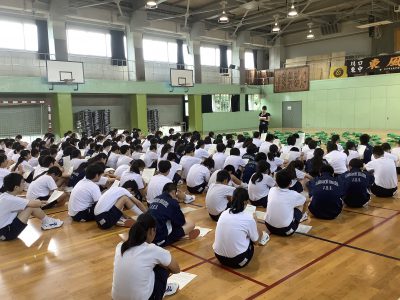 2学年  水上自然教室の取り組み