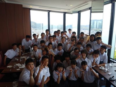 修学旅行〜4組 ランチ〜
