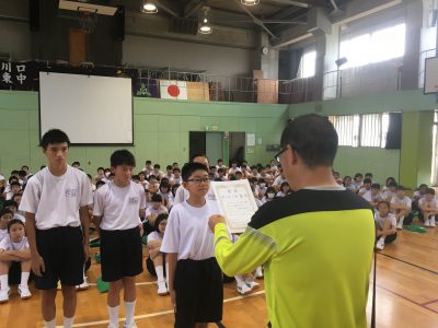 １学年集会・歌王