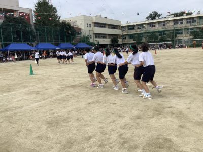 令和元年度第７２回体育祭　大繩　学年種目　全員リレー②