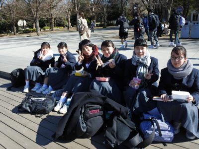 74期2学年東京校外学習　上野公園お昼