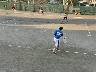 １０ 月２４日（土）：ソフトテニス部　全国１位”芝東中”とも試合！