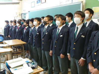 11月16日㈪　３学年　帰りの学活の様子