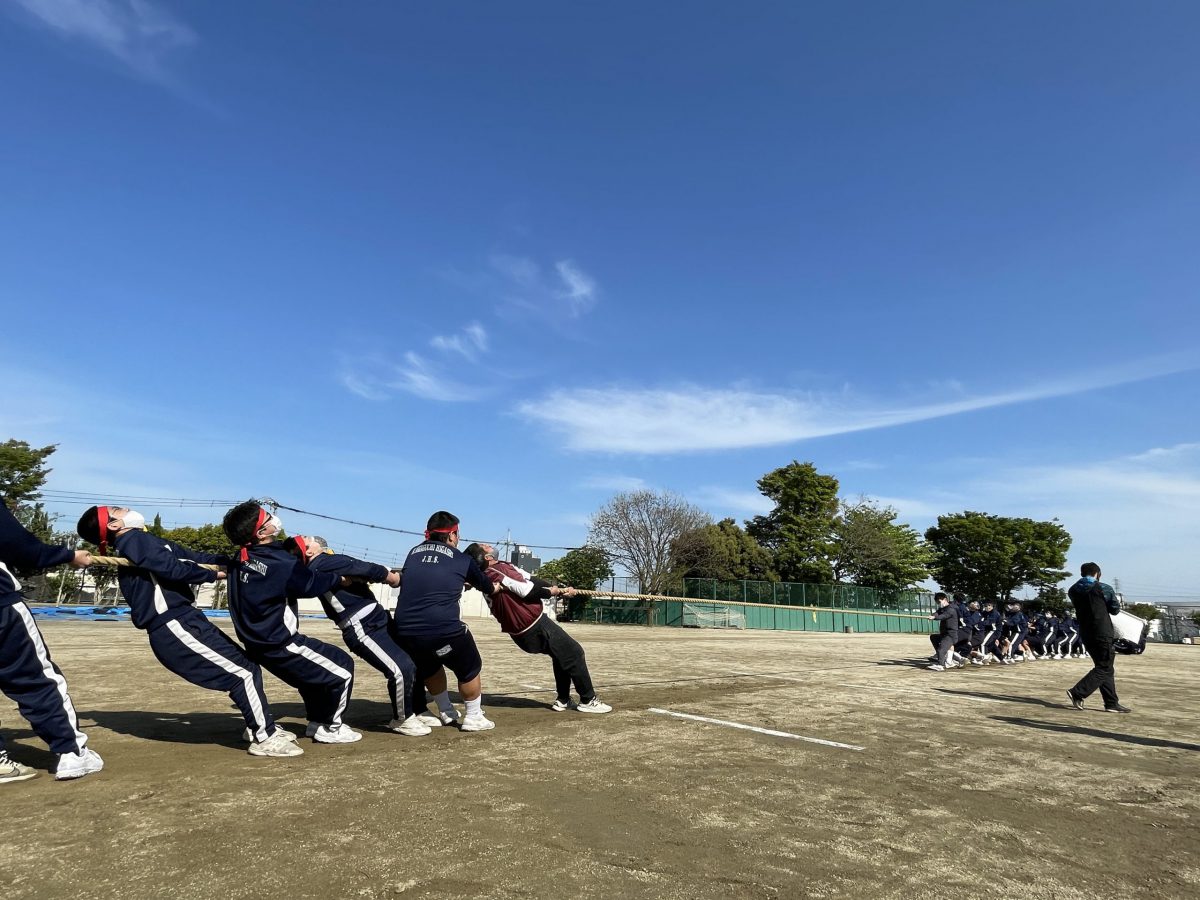 4月15日(木)：3学年　影山杯争奪綱引き王決定戦