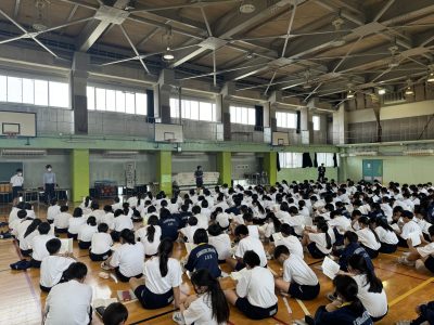 あっぱれ８０期🟢　５月２２日（水）：校外学習のしおり読み合わせ